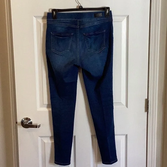 Natural Reflections jeans - Picture 6 of 8